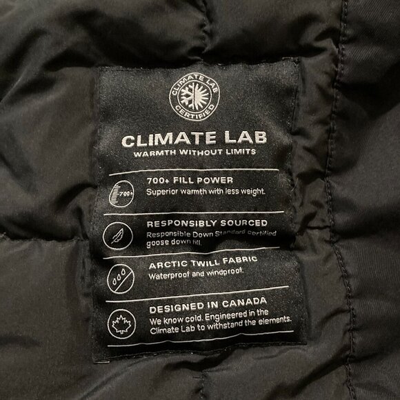 Aritzia TNA The Summit Parka Women's Small Black Winter Coat Hooded 700+ Fill - Picture 7 of 12